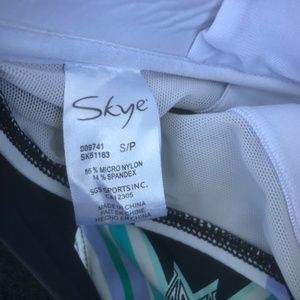 SKYE by Infinity Raine Swim - Gorgeous Skye one piece swimsuit size S/P SKYE by Infinity Raine Swim - Gorgeous Skye one piece swimsuit size S/P